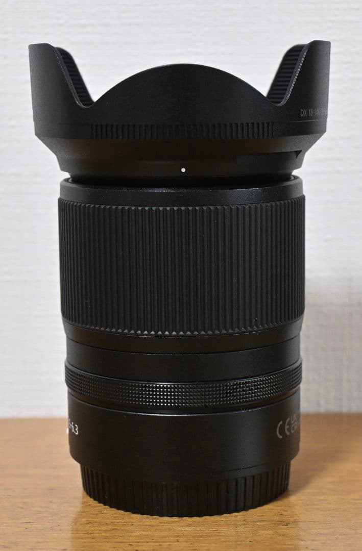 Nikon Z DX 18-140mm f/3.5-6.3 別売レンズフード付