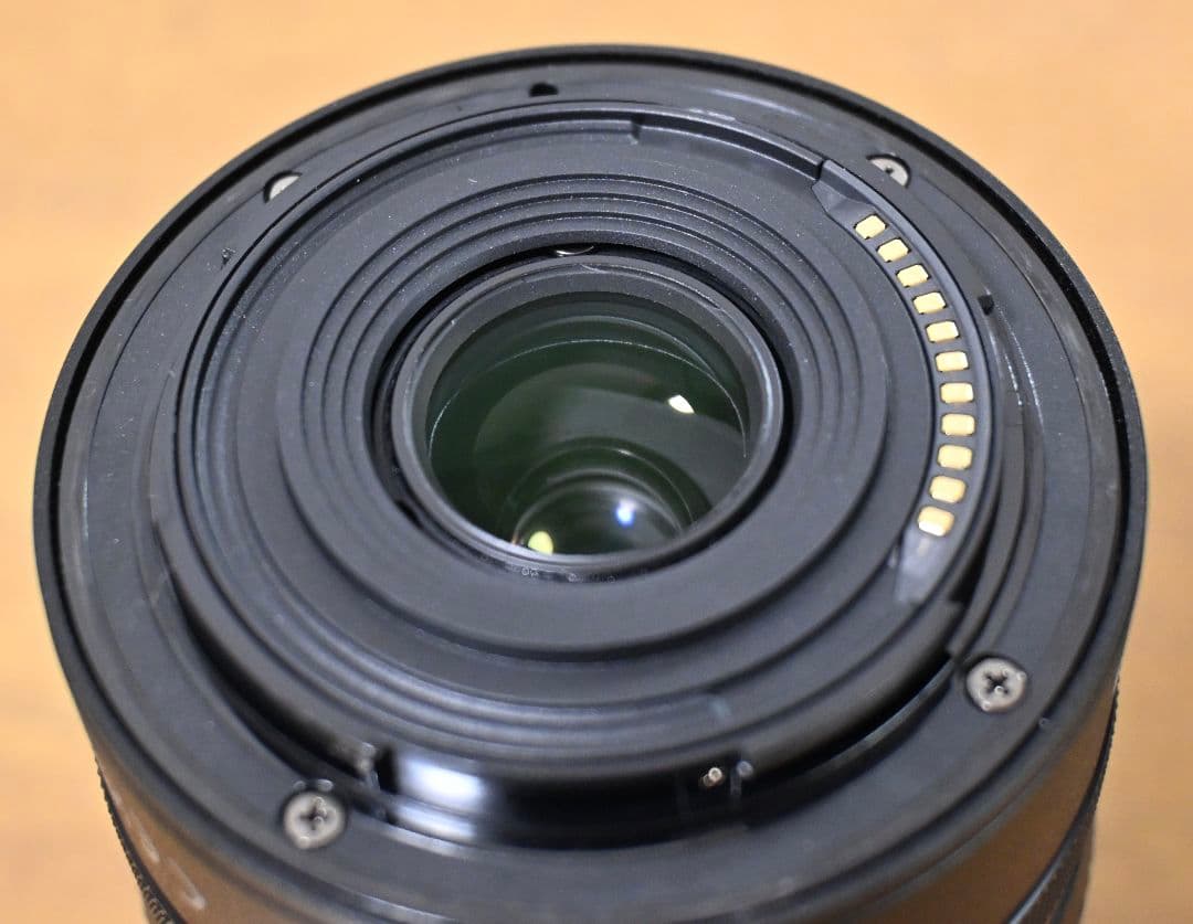 Nikon Z DX 18-140mm f/3.5-6.3 別売レンズフード付