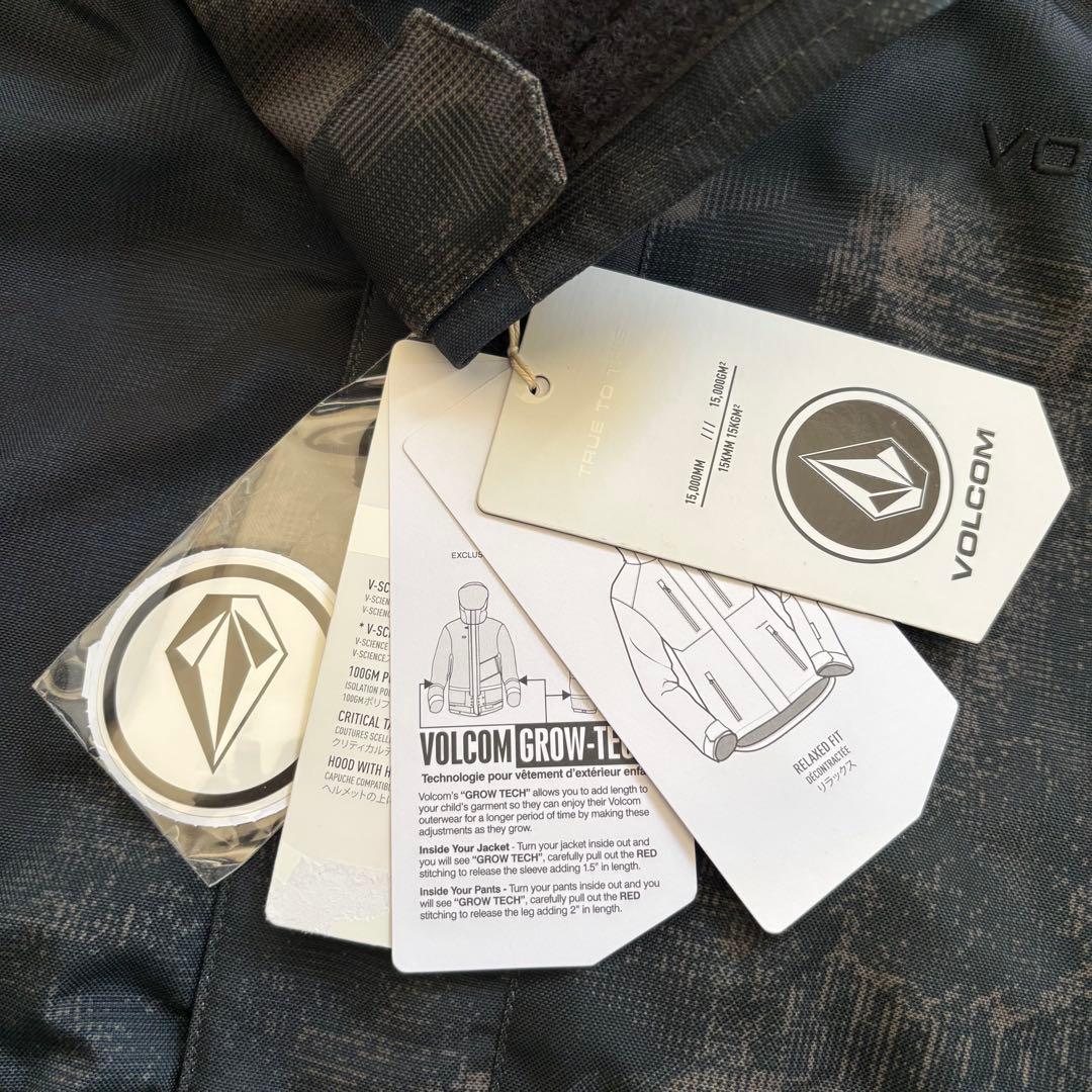 新品○VOLCOMボルコム○ジュニアスノーボードスキーウェアジャケット&パンツ