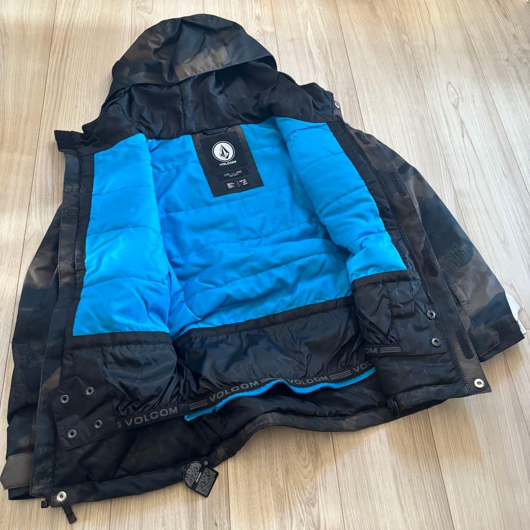 新品○VOLCOMボルコム○ジュニアスノーボードスキーウェアジャケット&パンツ