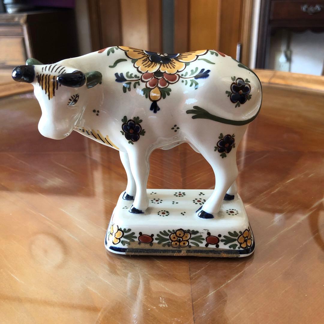 Royal Delftロイヤルデルフト オランダ製 陶器牛の置物 - メルカリ