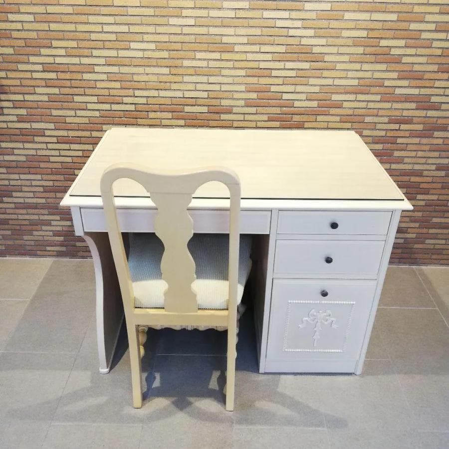 専用◇IDC大塚取扱　Lynn Hollyn リンホーリン｜デスク