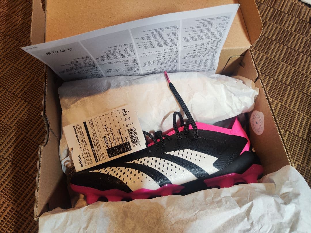 アディダス　プレデターアキュラシー　HG トップモデル　新品　25.0cm