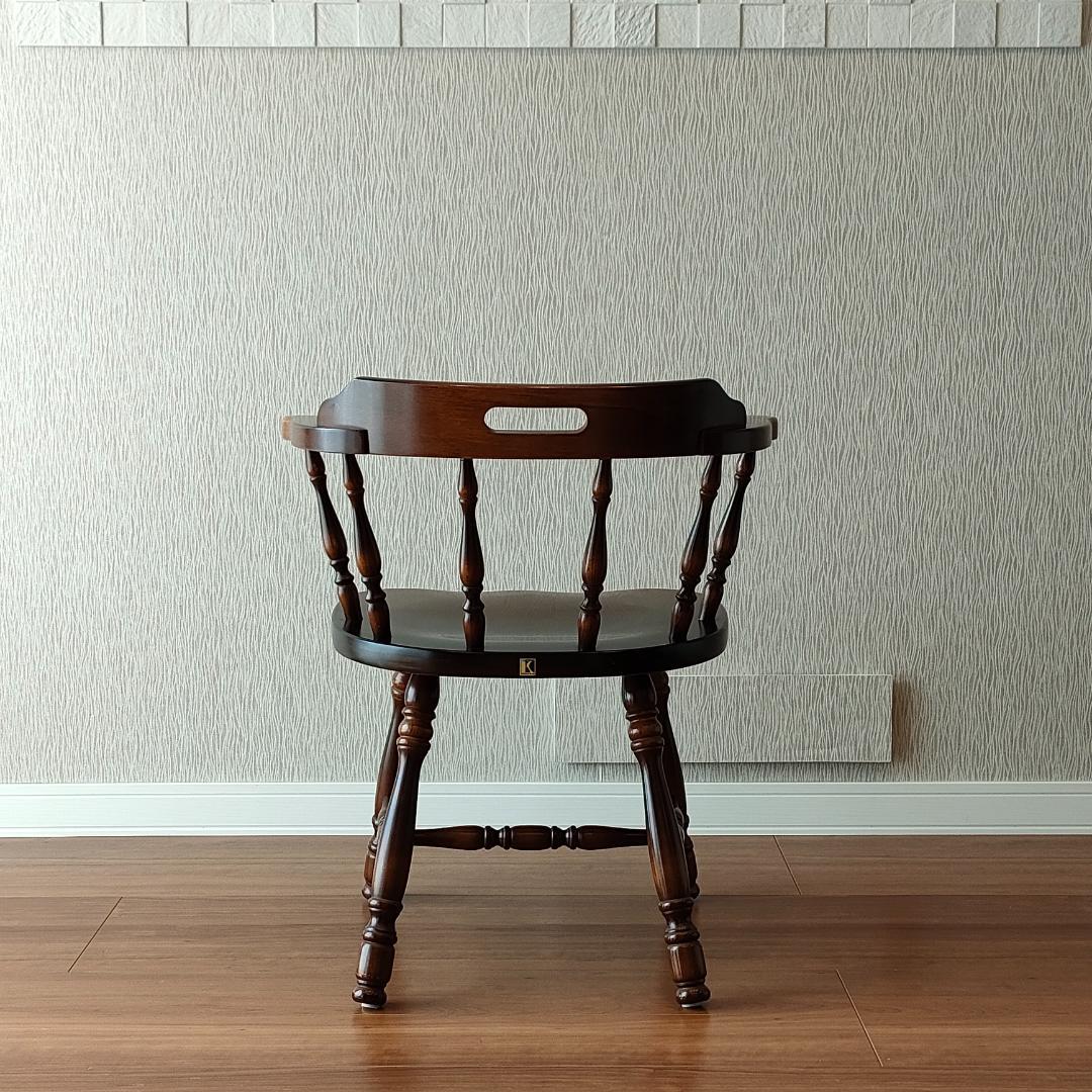 〈美品〉キツツキ　アームチェア　キャプテン　持ち手　ろくろ脚