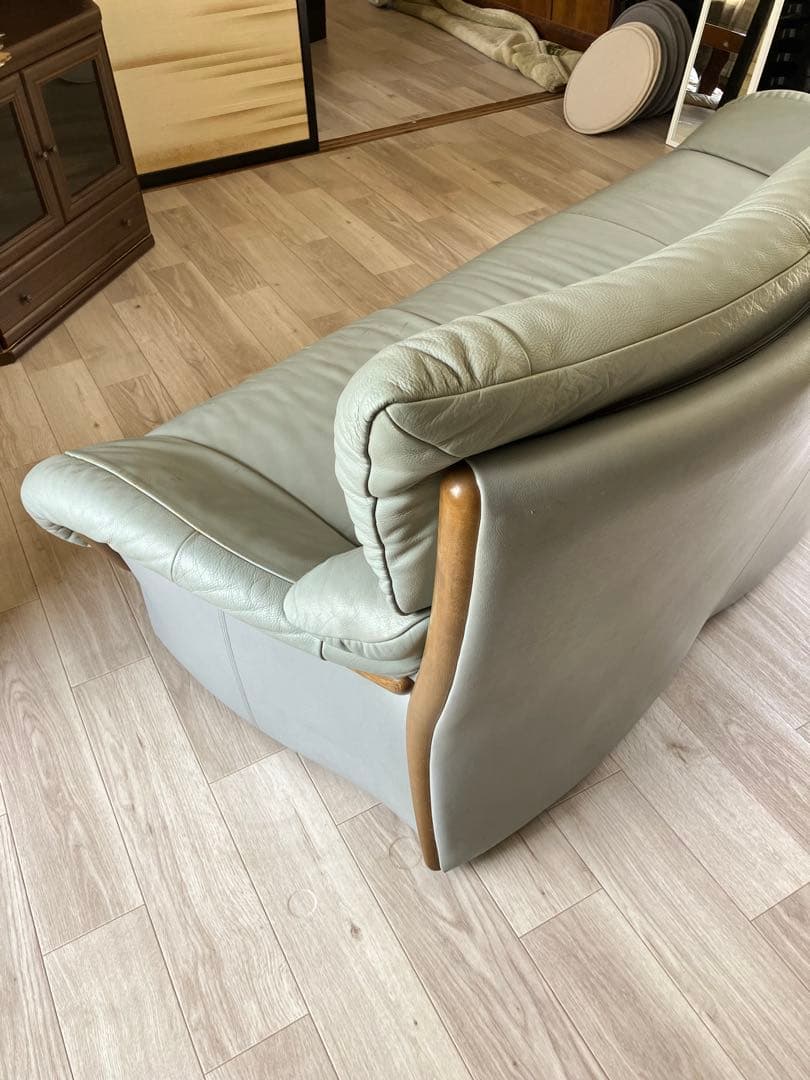 カリモク 3人掛け 本革ソファ ZT47モデル ZT4703CP カリモク 3人掛け 本革