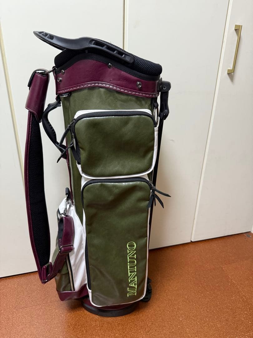 SALE‼︎ 訳ありMANIUNO マニウノスタンド式キャディバッグ