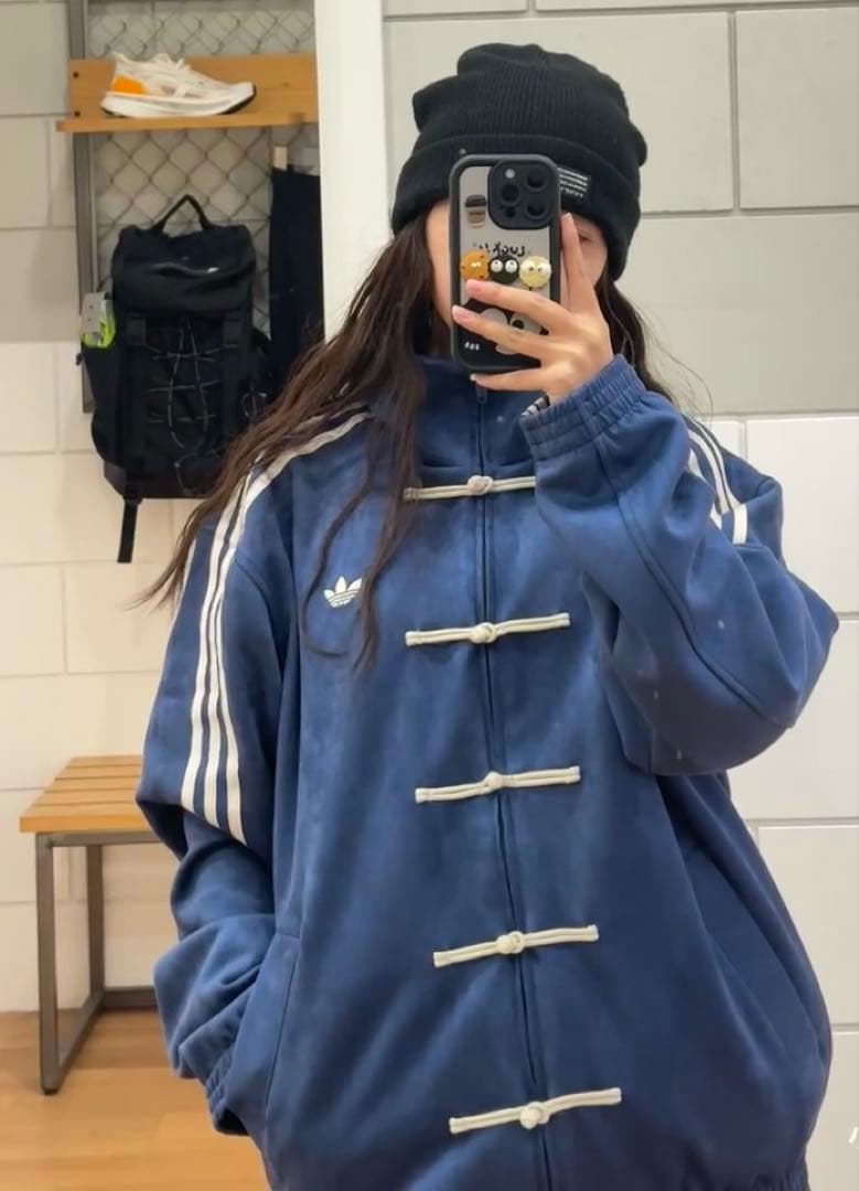 ADIDAS SNSで話題 海外限定 チャイナトラックトップ 中国限定 S - メルカリ