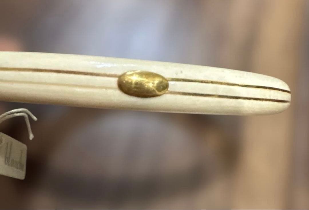 ヴィンテージ 象牙風 バングル 刻印入