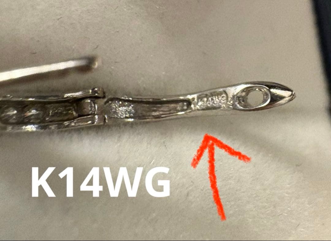 ジュエリーツツミ　K14ホワイトゴールド　ダイヤモンド　ピアス