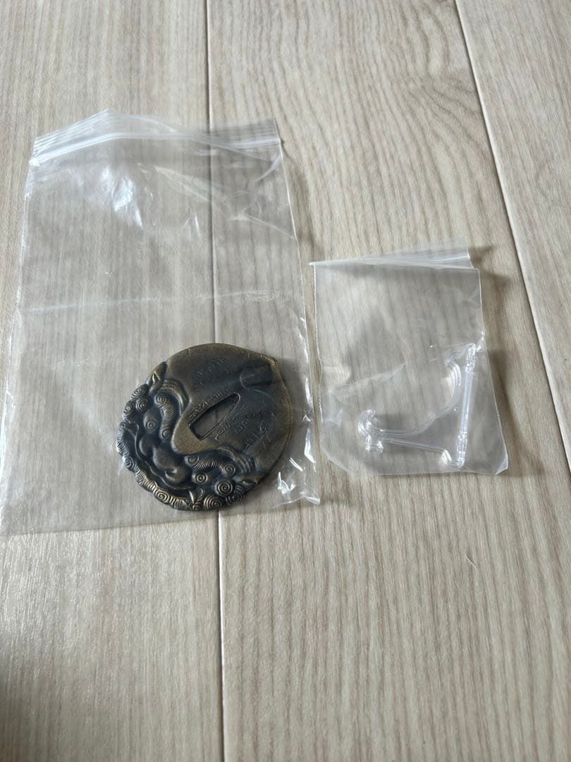 鬼の模様 金属製 鍔(つば) 日本刀　刀鍔　鍔立付　刀剣美術　銅地　日本伝統