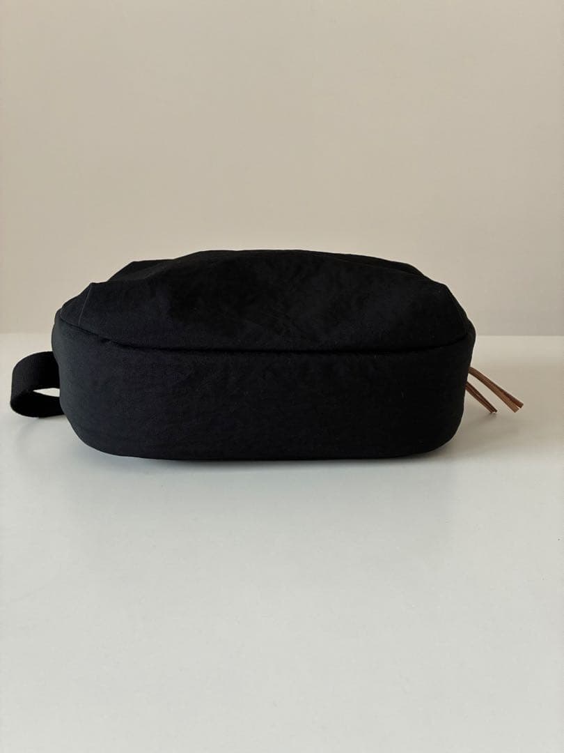 NIZYU KANO FUKUI SIWAナイロンボディバッグM