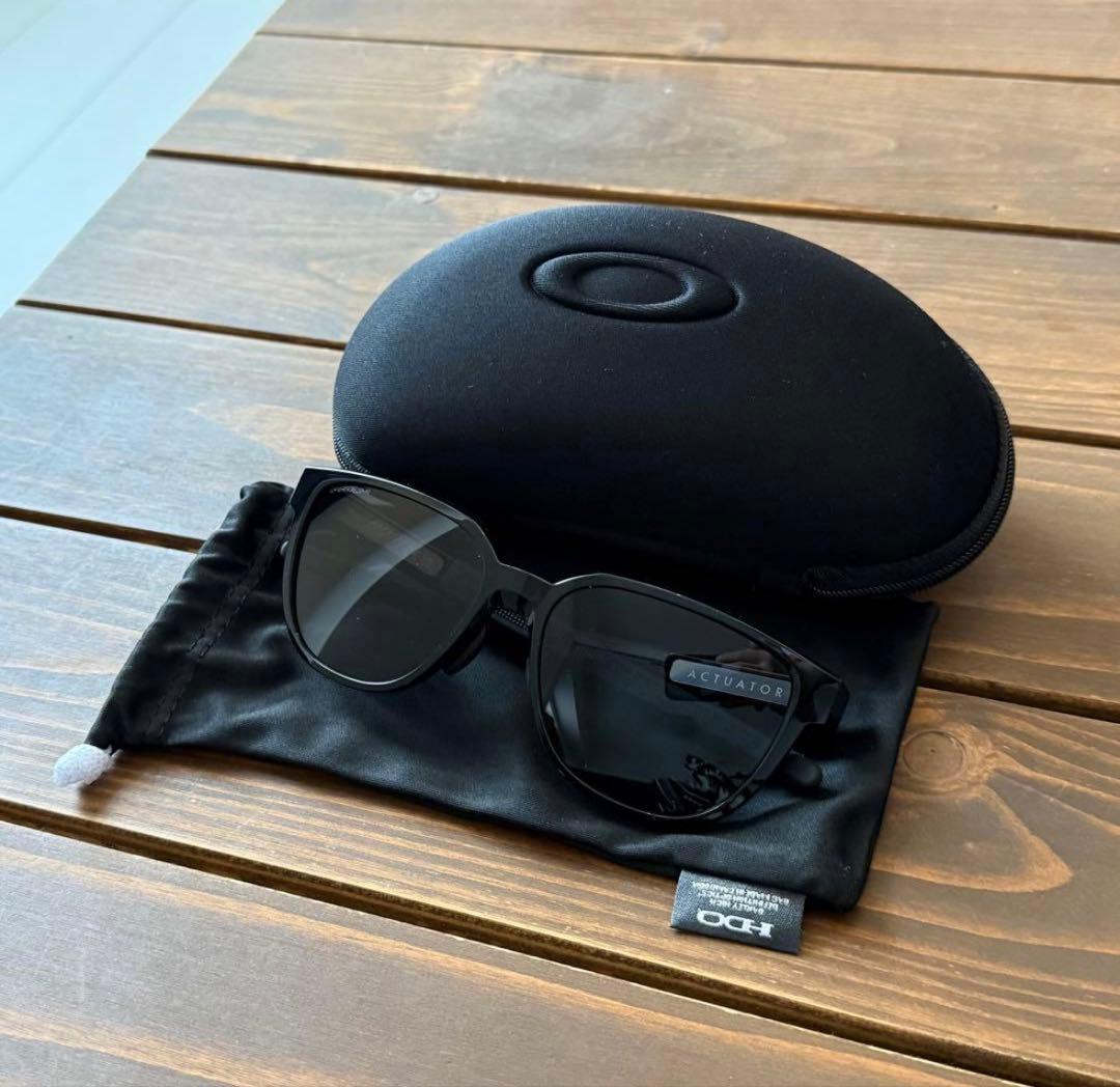 【美品】Oakley ACTUATOR オークリー　アクチュエーター　サングラス