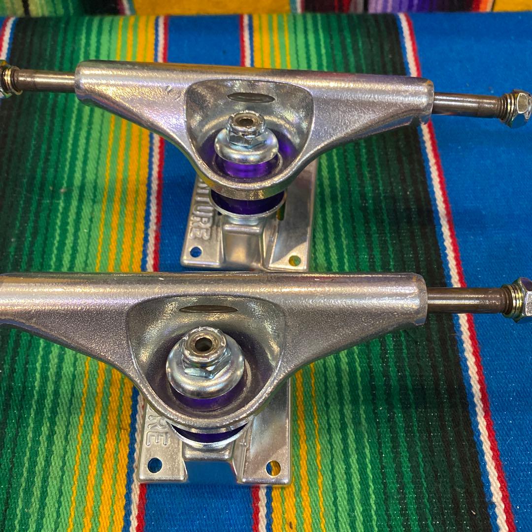 Independent スケートボード トラック シルバー5.0HI