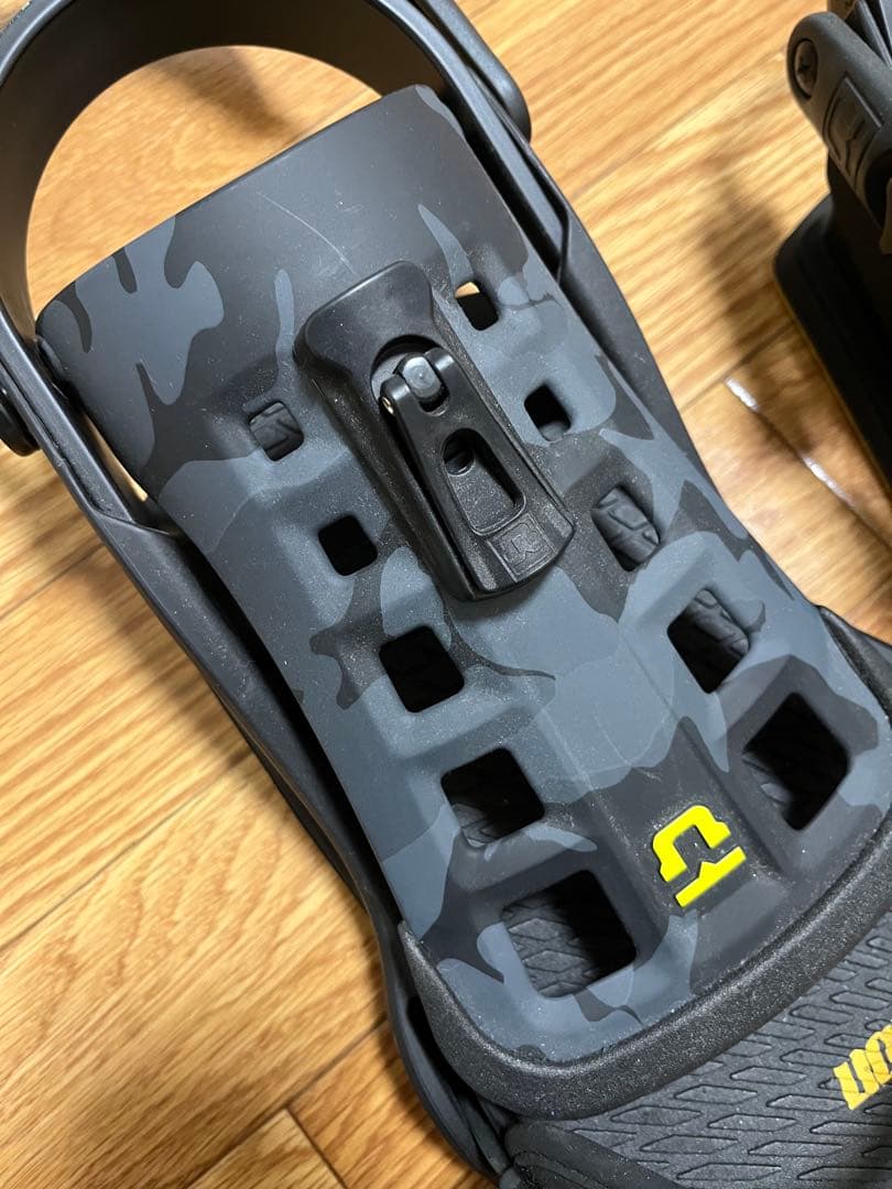 26cm UNION スノーボード　ビンディング 迷彩
