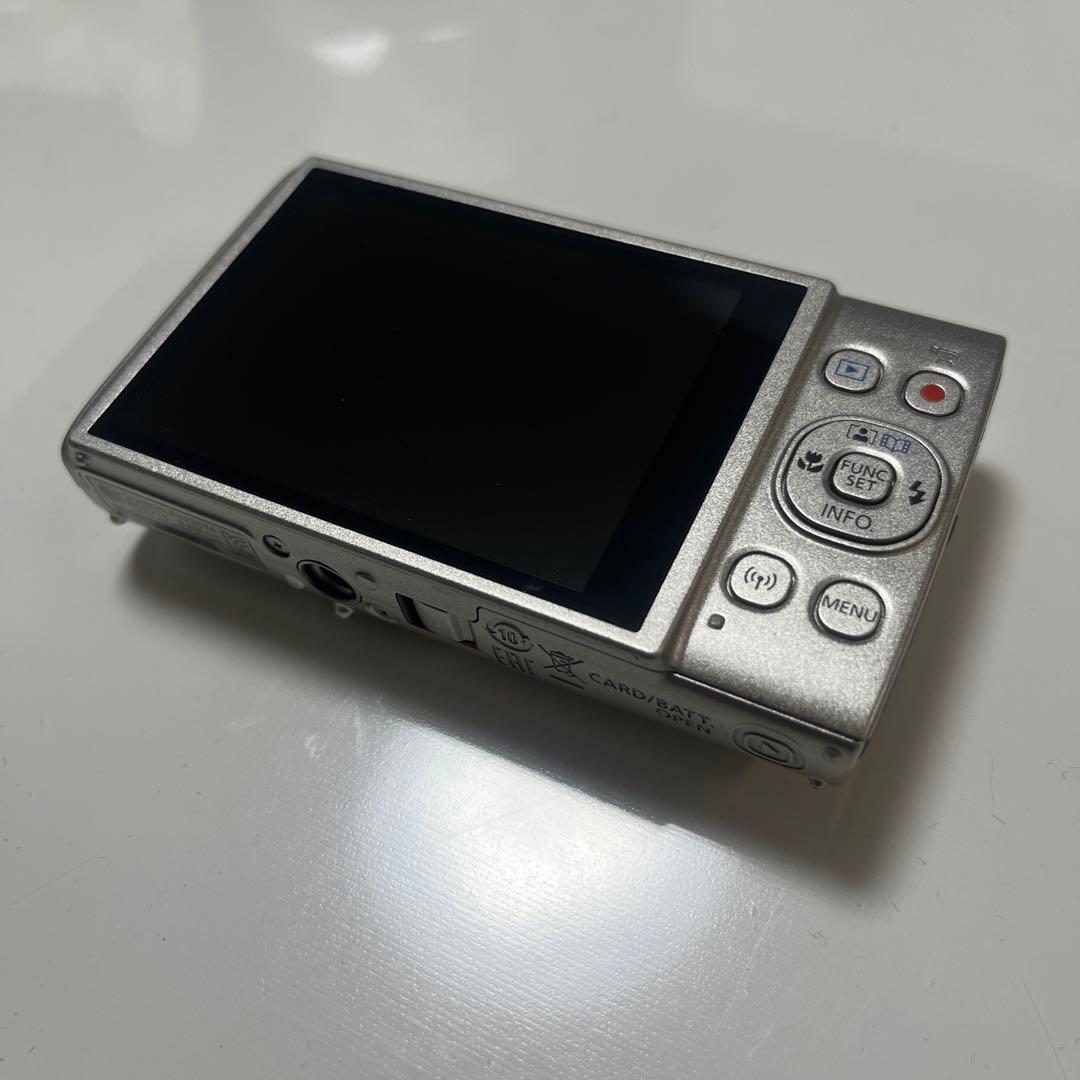 【送料無料】Canon IXY 650 コンパクトデジタルカメラ シルバー