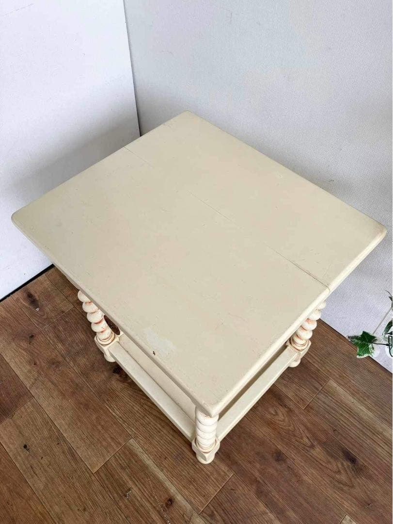 アンテーク サイドテーブル ツイスト脚 シャビーシック