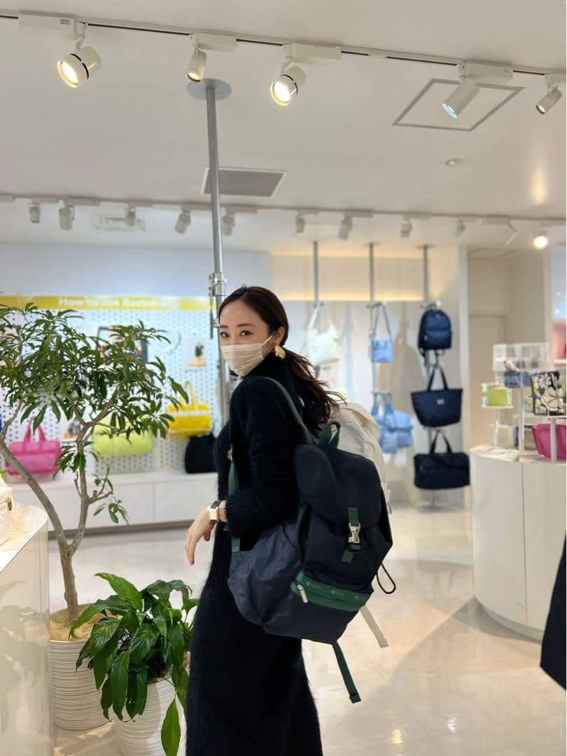 美品 レスポートサック×神崎恵 リュック バックパック　ネイビー