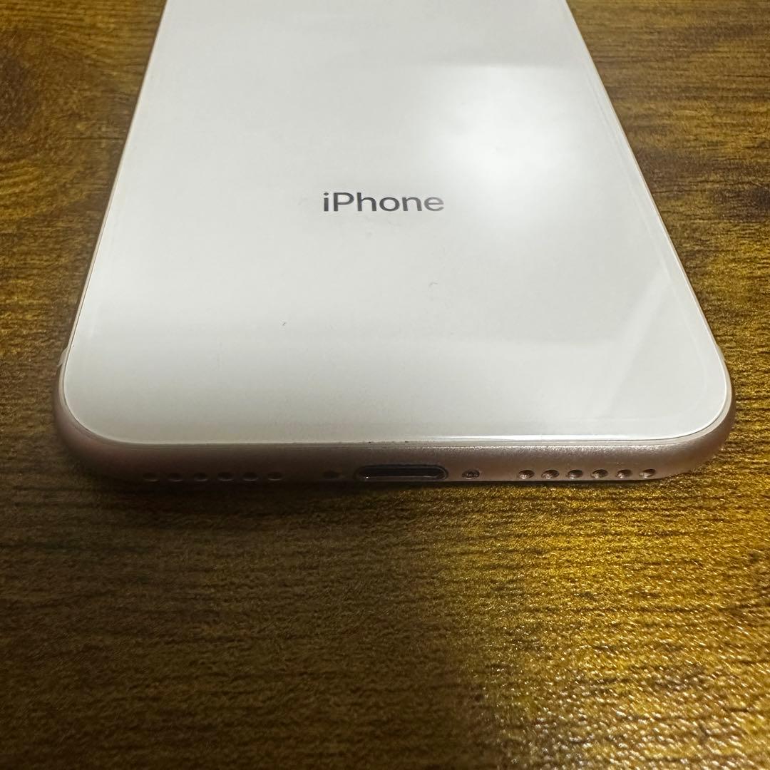 Apple iPhone 8 64GB ピンクゴールド