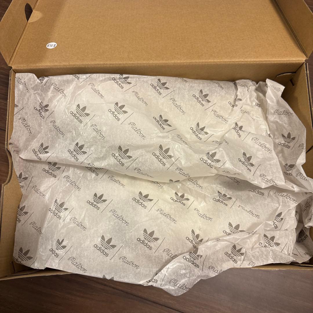 マルボンゴルフ　アディダスゴルフ　スタンスミス　ゴルフシューズ　malbon