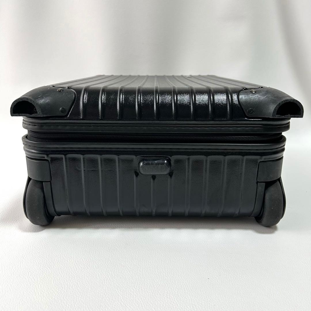 美品＊リモワ サルサ 35L 2輪 マットブラック 機内持込 TSAロック 黒