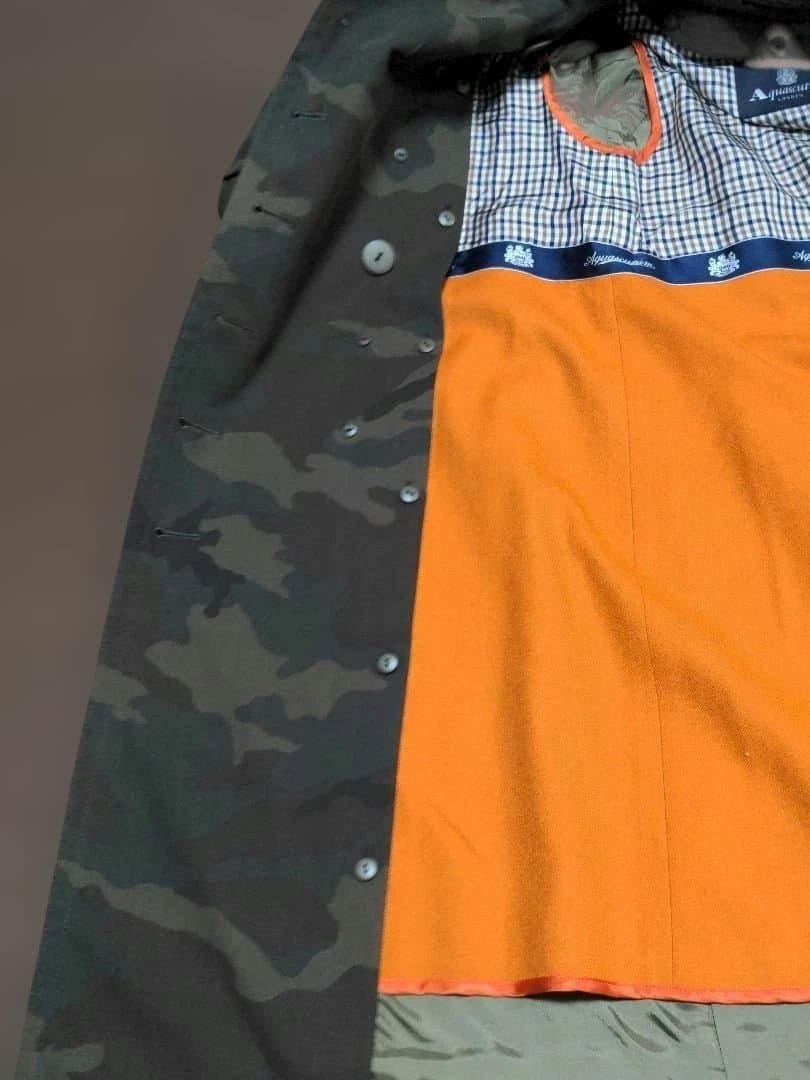 新品、未使用アクアスキュータム　迷彩カモフラ柄トレンチコート　日本製