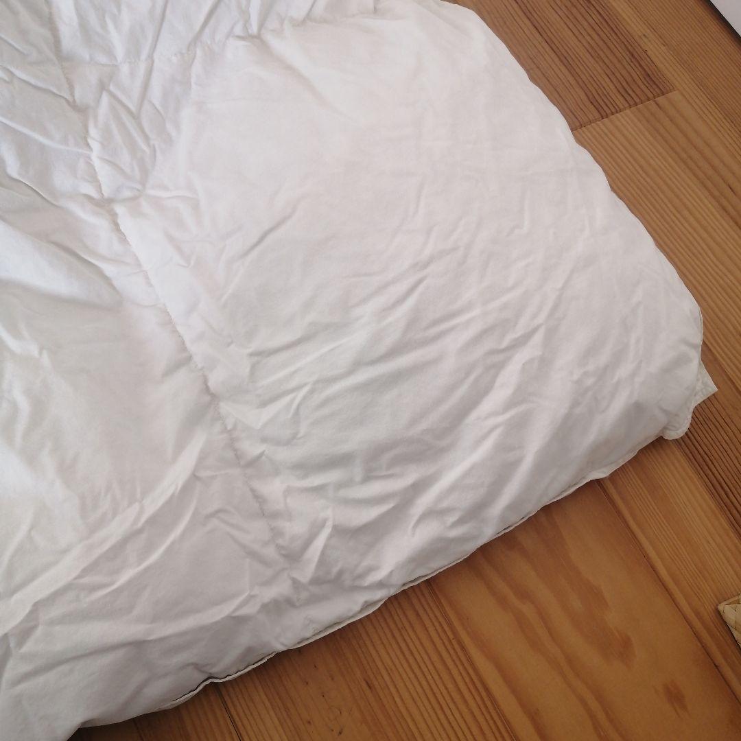 ニトリ　羽毛布団　２１０cmx１８５cm ダブル