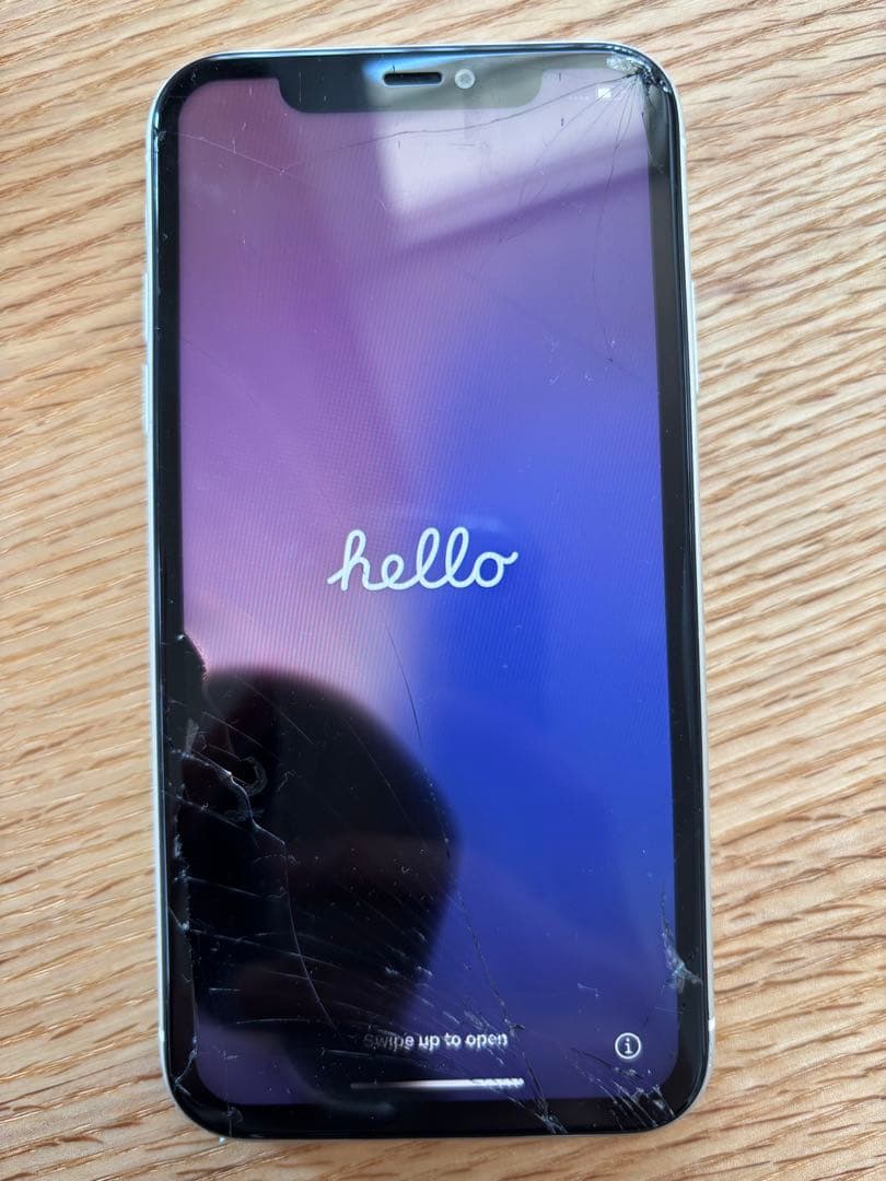 Apple iPhone 11 ホワイト 本体 SIMフリー ジャンク品