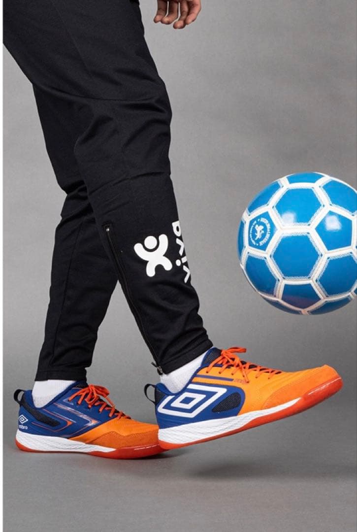 UMBROフットサルシューズ PRO 5 BUMP 25.5cm 最終価格