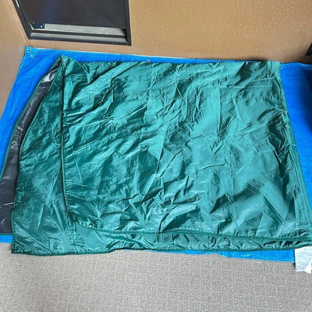 美品 Coleman タフスクリーン2ルームハウス オリーブ/サンド 限定カラー