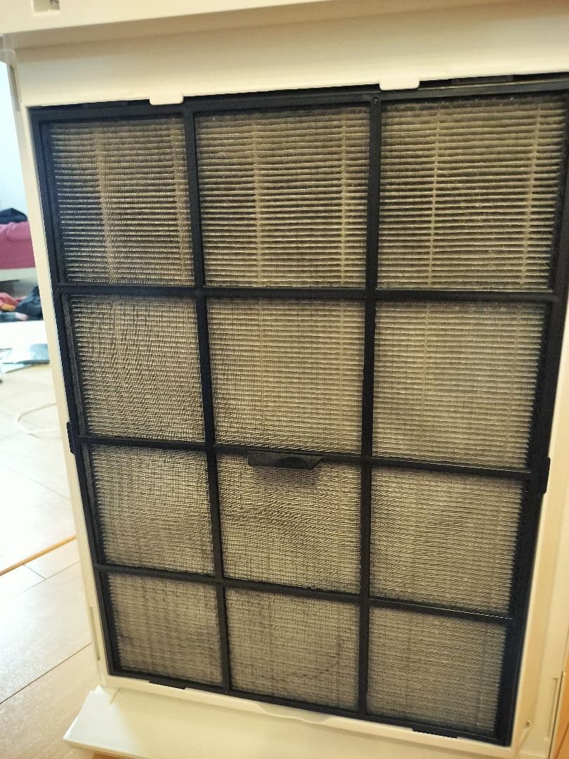 【ほぼ新品】　パナソニック 加湿空気清浄機　F-VC70XT-W