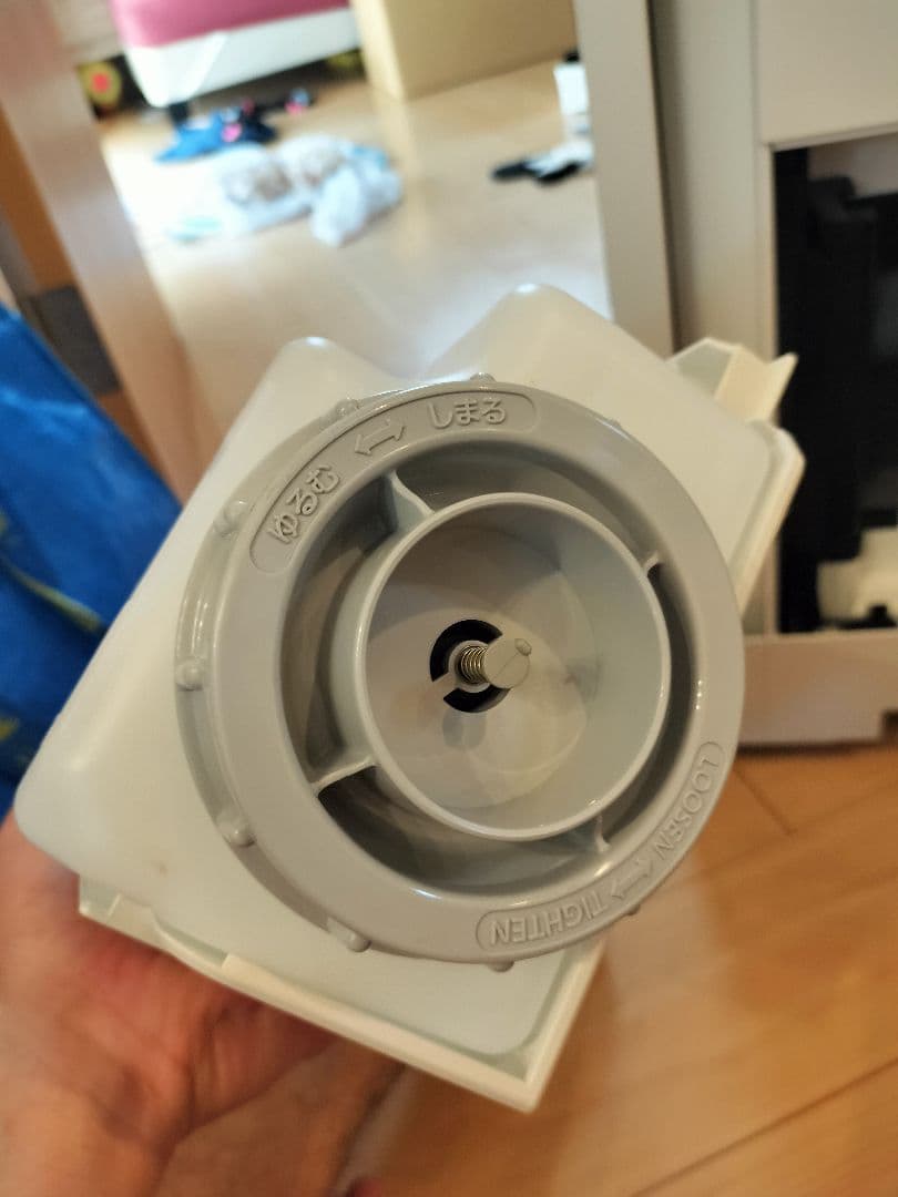 【ほぼ新品】　パナソニック 加湿空気清浄機　F-VC70XT-W