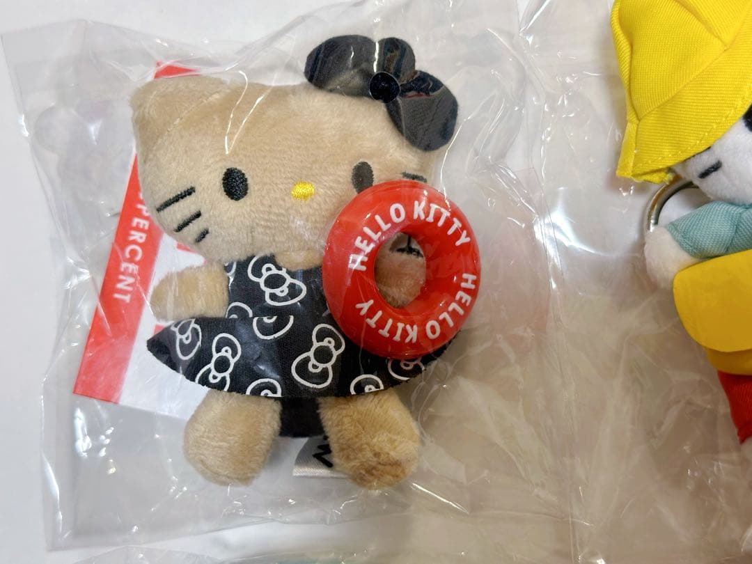 新品　me %ローリーズファーム　ハローキティ　キーホルダー 幼稚園等6点セット
