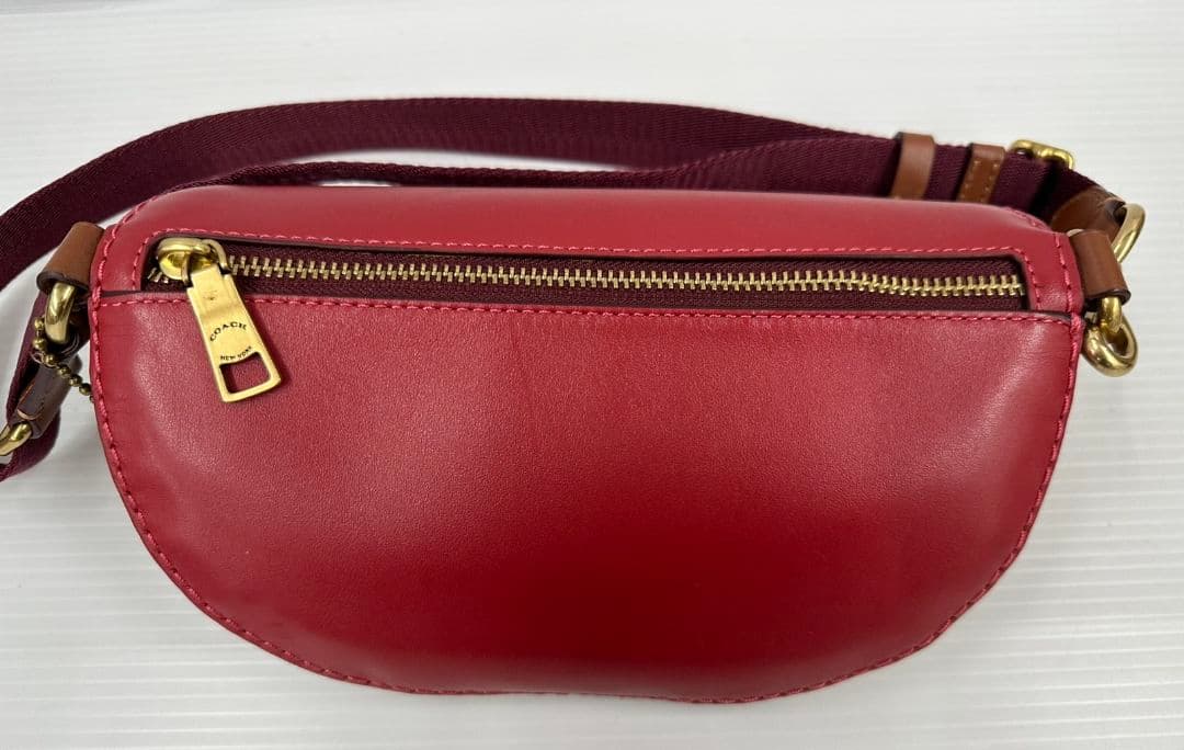 COACH コーチ ボディバッグ C2047-846 (2504253)