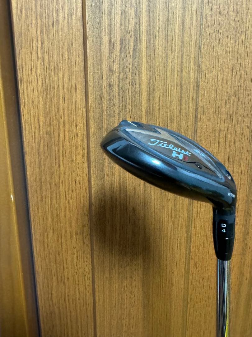 Titleist 818 H1 23° DG105 27° DG AMT