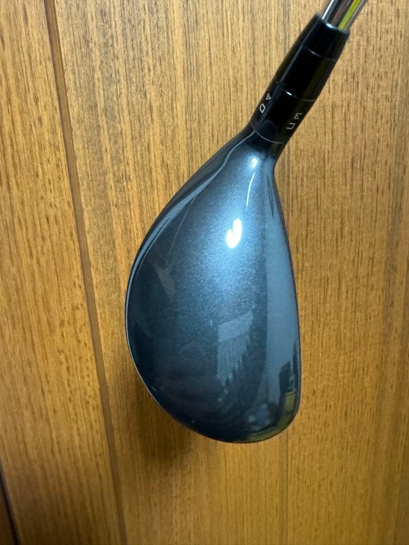 Titleist 818 H1 23° DG105 27° DG AMT