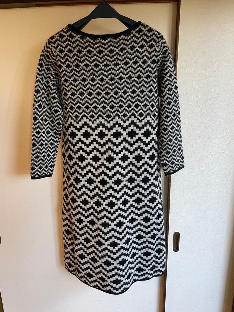 TABASA ニットワンピース　週末お値下げ