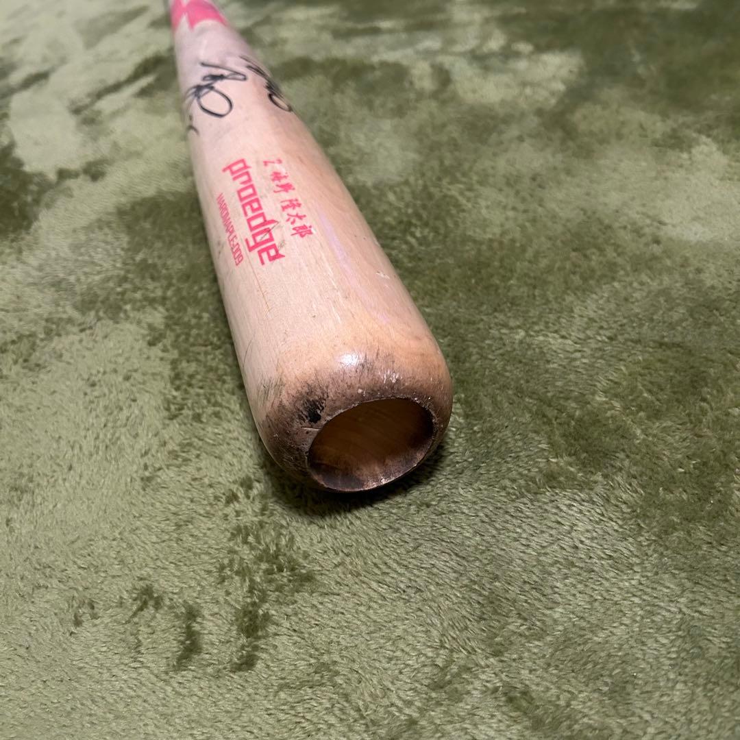 梅野隆太郎 選手】直筆サイン 実使用 阪神タイガース公式バット - メルカリ