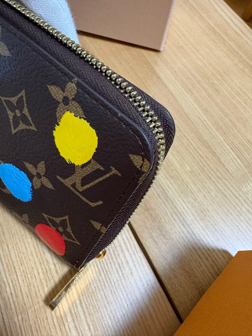 KIRUAIMULouis Vuitton 草間彌生コラボ　長財布 箱付き