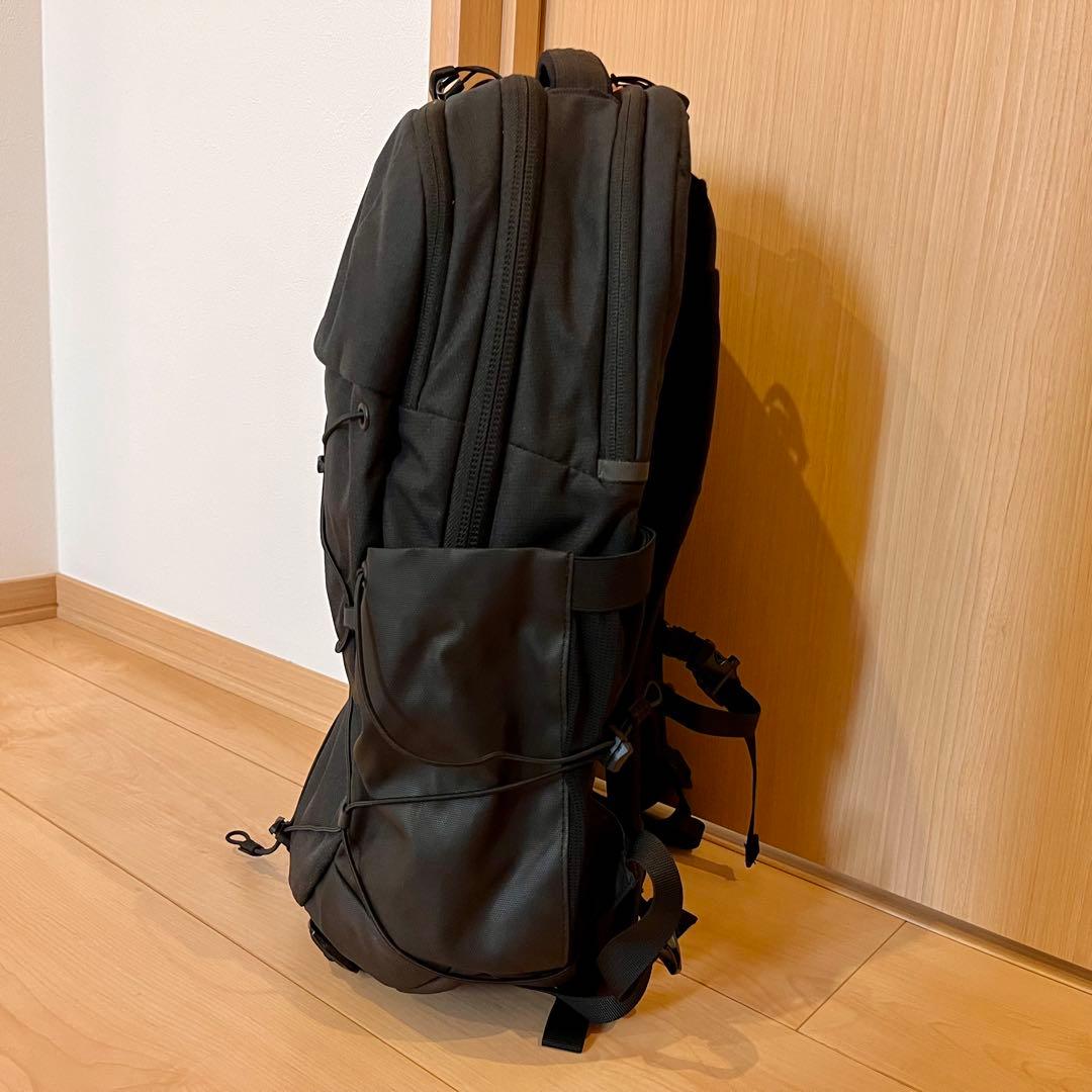 【美品】THE NORTH FACE POREALIS リュック　バックパック