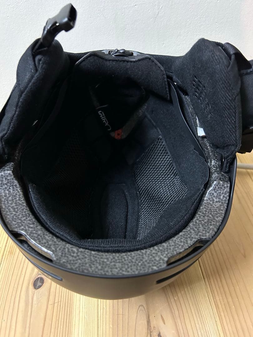 GIRO ヘルメット　Ledge FS Lサイズ