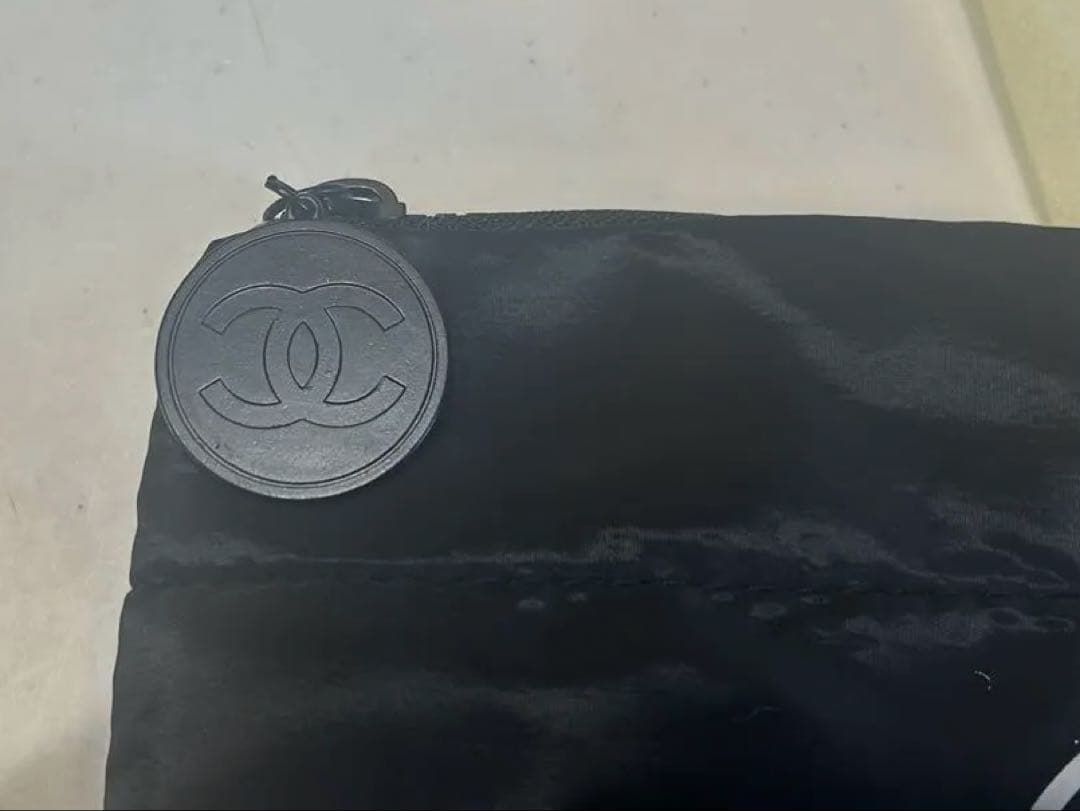 非売品】CHANEL シャネル ノベルティ ブラック ナイロンポーチ - メルカリ