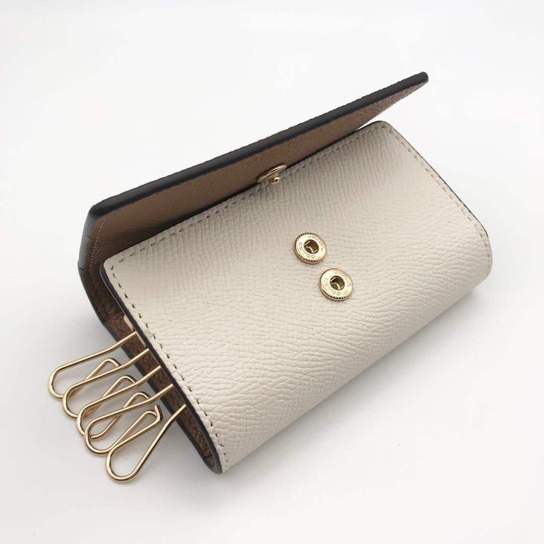 COACH 大人気！！ ファイブリング キーケース チョーク ホワイト 新品