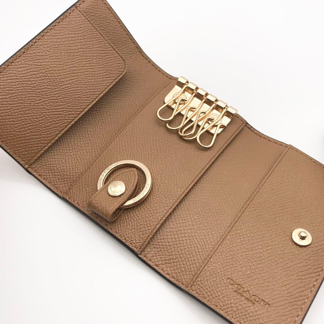 COACH 大人気！！ ファイブリング キーケース チョーク ホワイト 新品