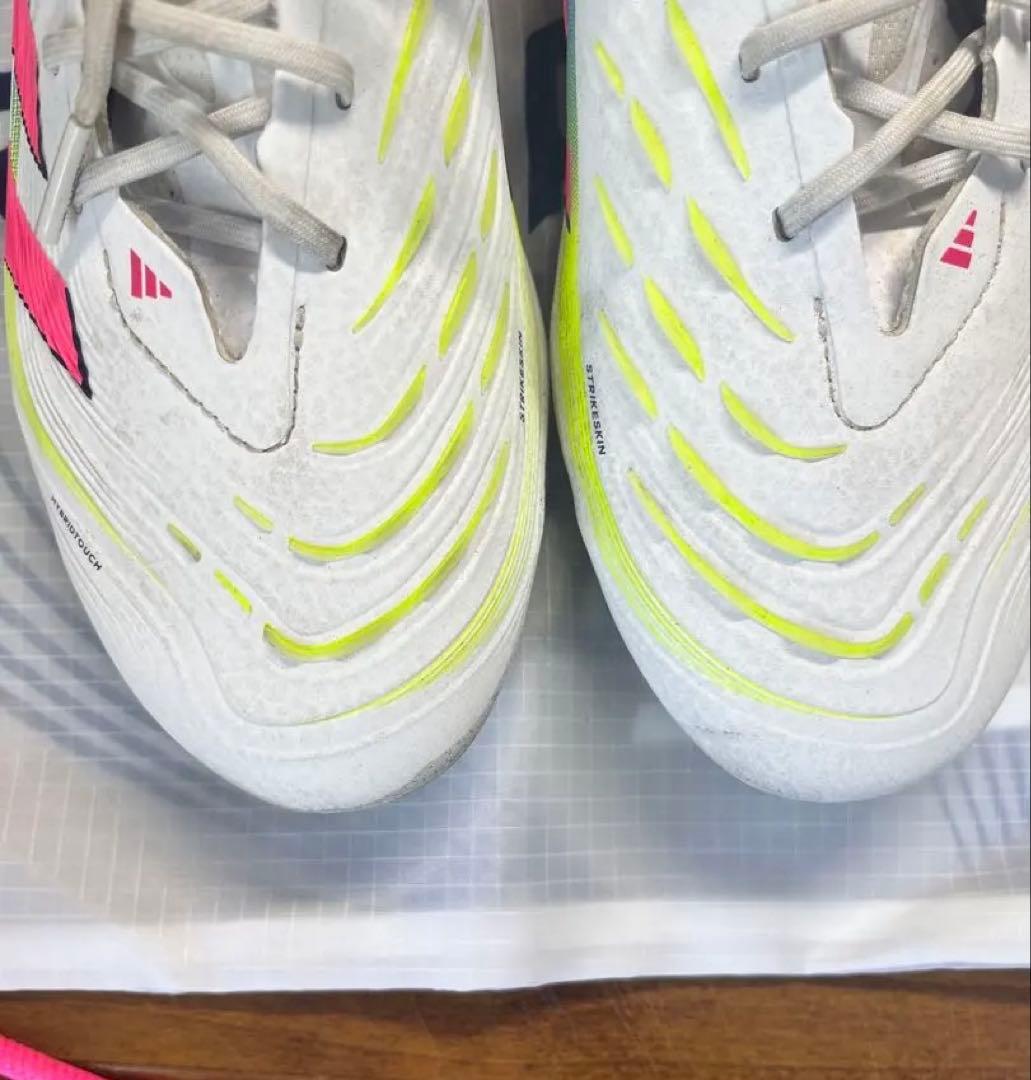 プレデター　スパイク ホワイト/ピンク　26.5センチ　AG FG