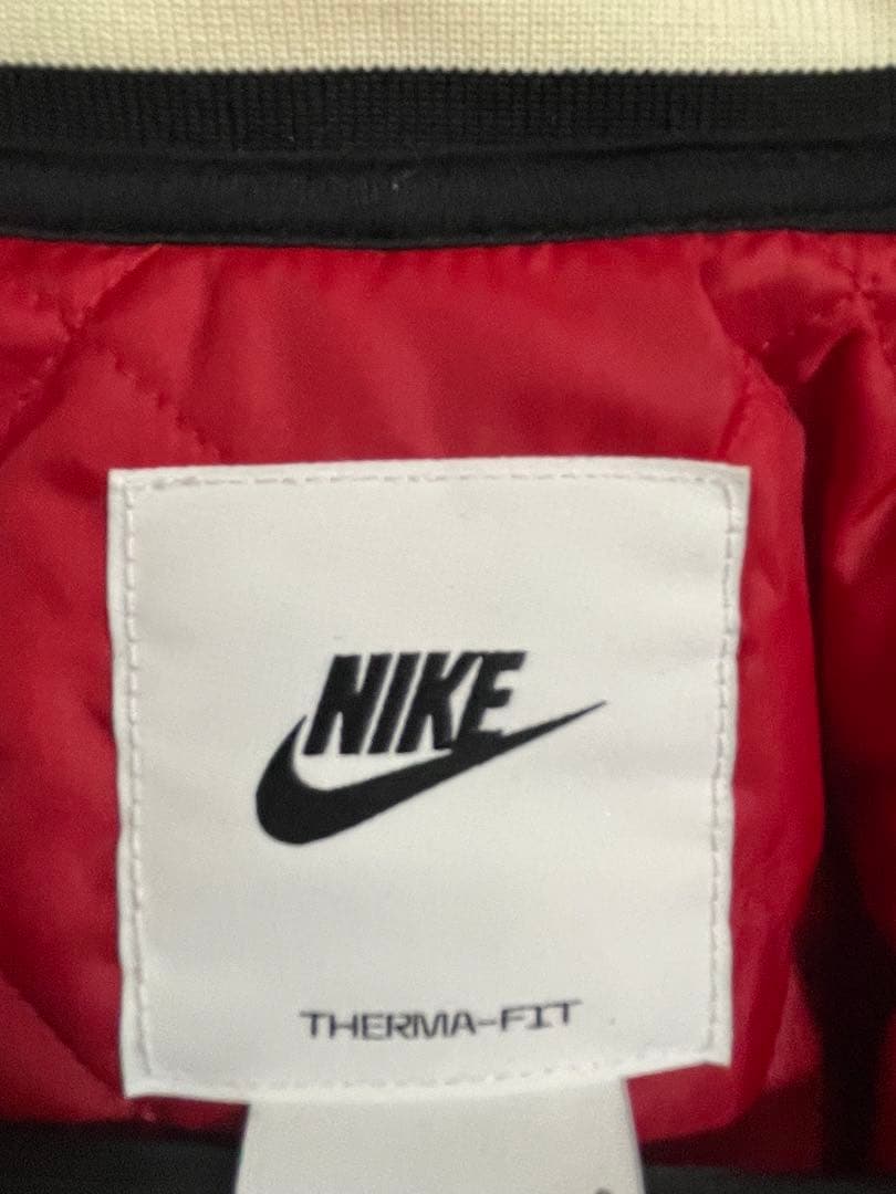 【新品未使用タグ付き✨】リバプール×エアマックス スタジャン　Lサイズ