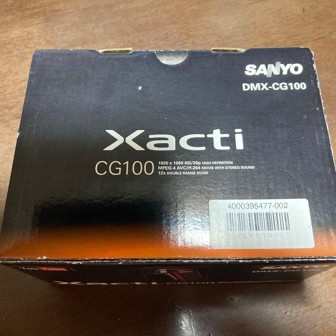 (美品)SANYO デジタルムービーカメラ Xacti CG100 レッド