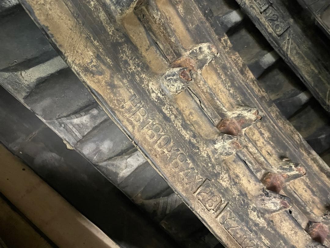 左右さセット　ゴムローラー キャタピ　180-84-28