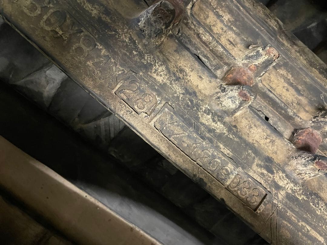 左右さセット　ゴムローラー キャタピ　180-84-28