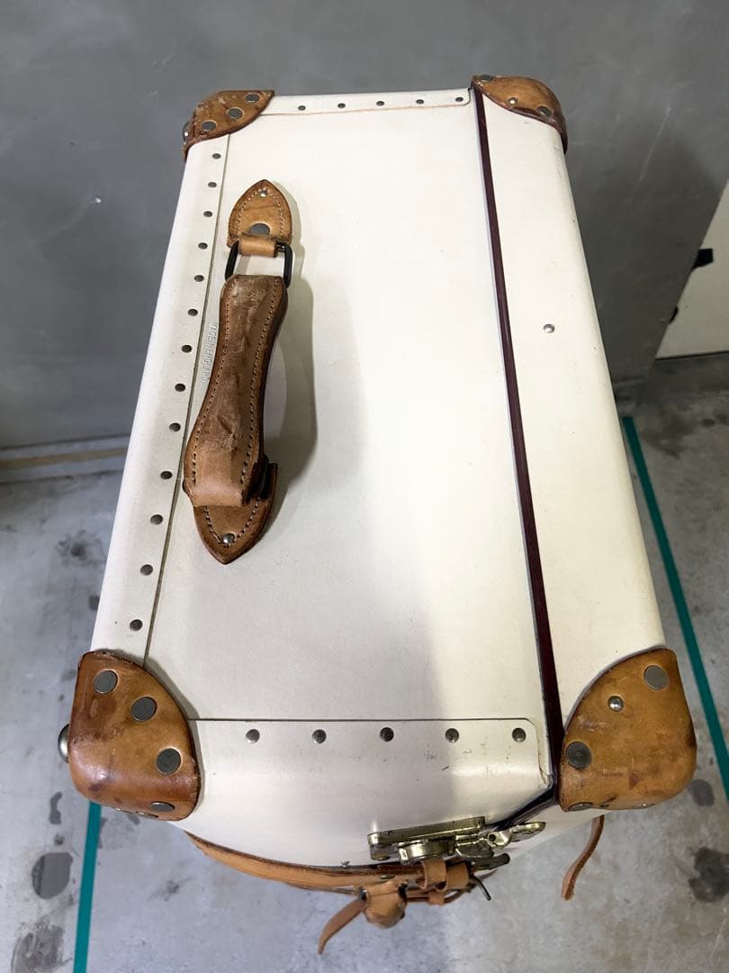 【定価45万円程】◆グローブトロッター人気のアイボリー/革バンド破れ