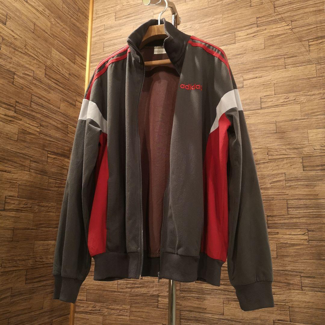 adidas トラックジャケット スペイン製